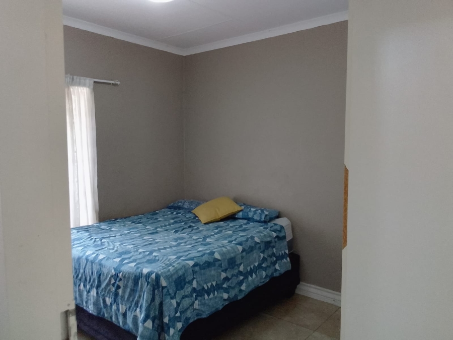 To Let 4 Bedroom Property for Rent in Safari Gardens North West